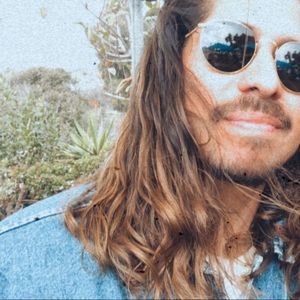 Meet your Posher, Mark